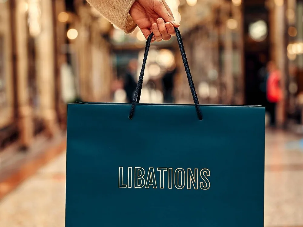 Why Printed Luxury Bags Are the Perfect Packaging for High End Products